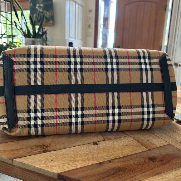 Burberry tote bag - Picture 7 of 8